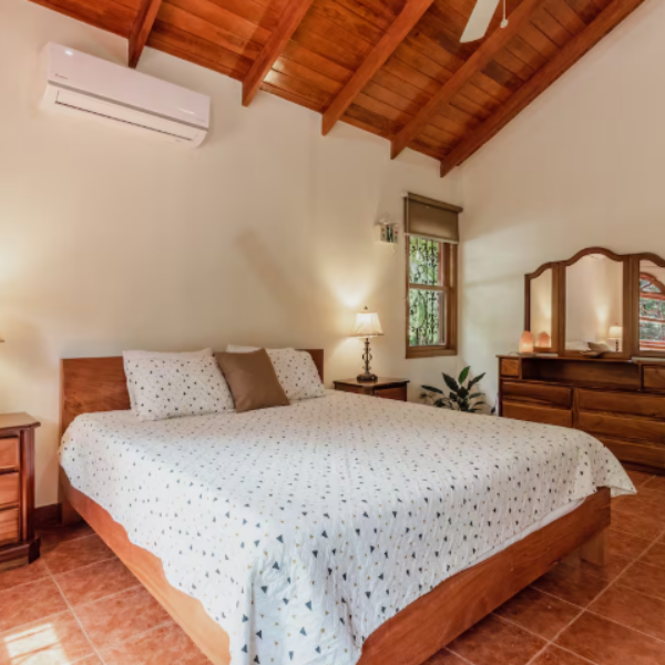 Celestial Goddess Retreat - Private Accommodations